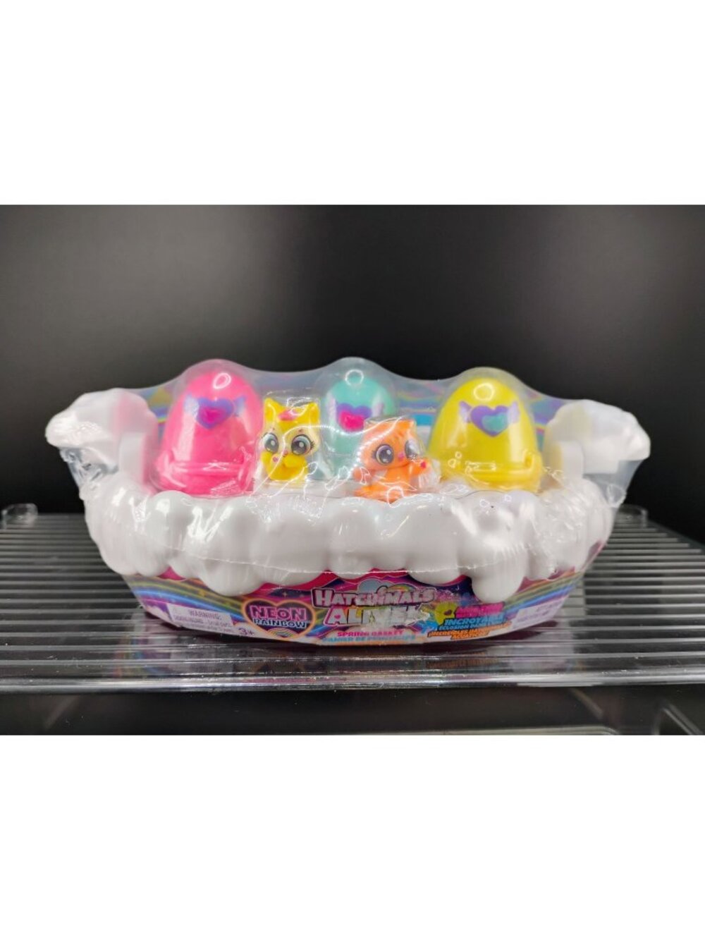 Hatchimals Alive Neon Rainbow Spring Basket Playset